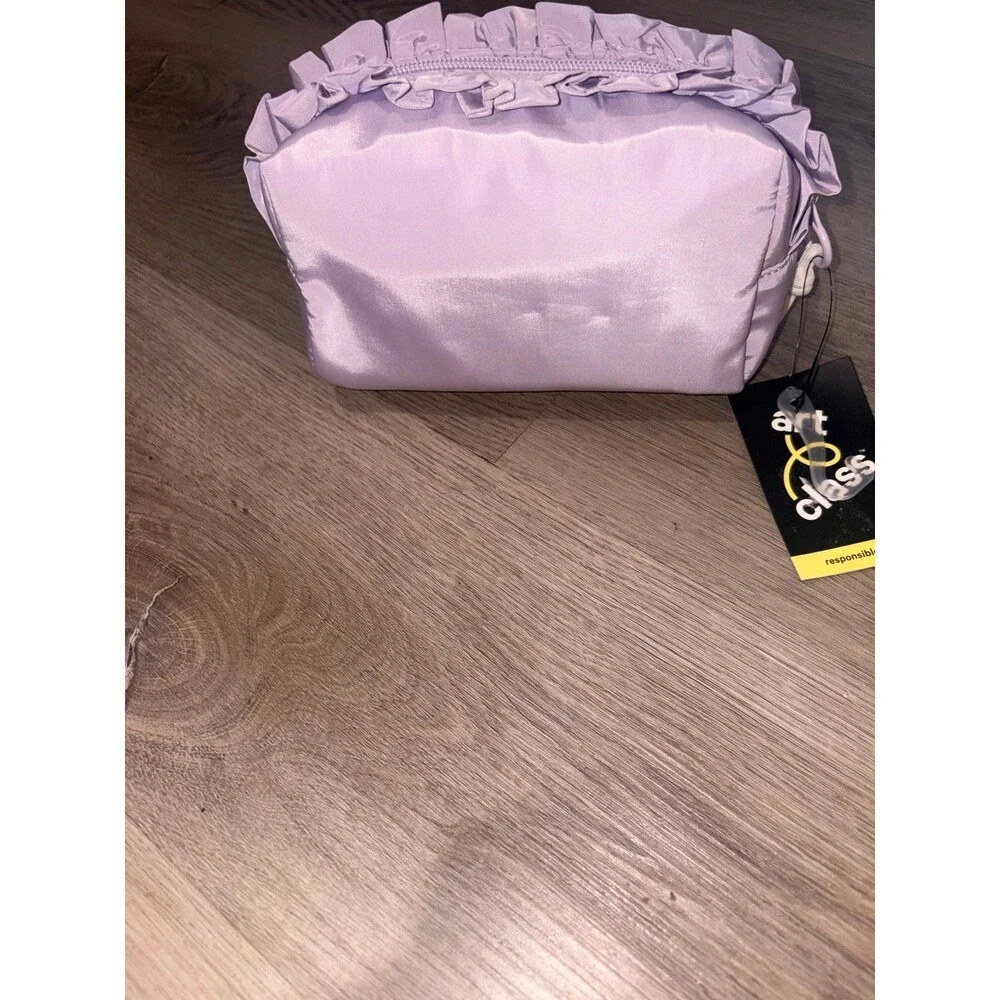 Printed Ruffle Rectangle Pouch - art class™ Purple with Swans‎